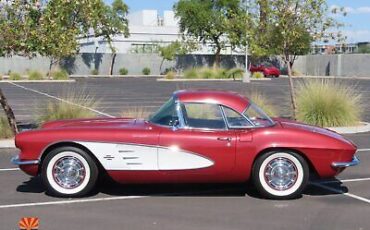 Chevrolet-Corvette-Cabriolet-1961-6