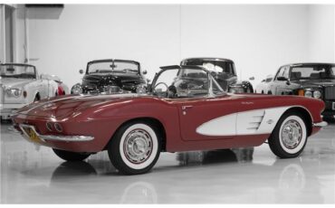 Chevrolet-Corvette-Cabriolet-1961-6