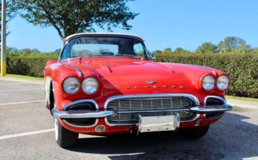 Chevrolet-Corvette-Cabriolet-1961-6