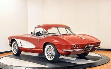 Chevrolet-Corvette-Cabriolet-1961-7