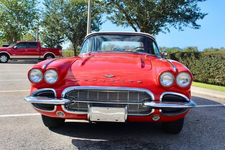 Chevrolet-Corvette-Cabriolet-1961-7