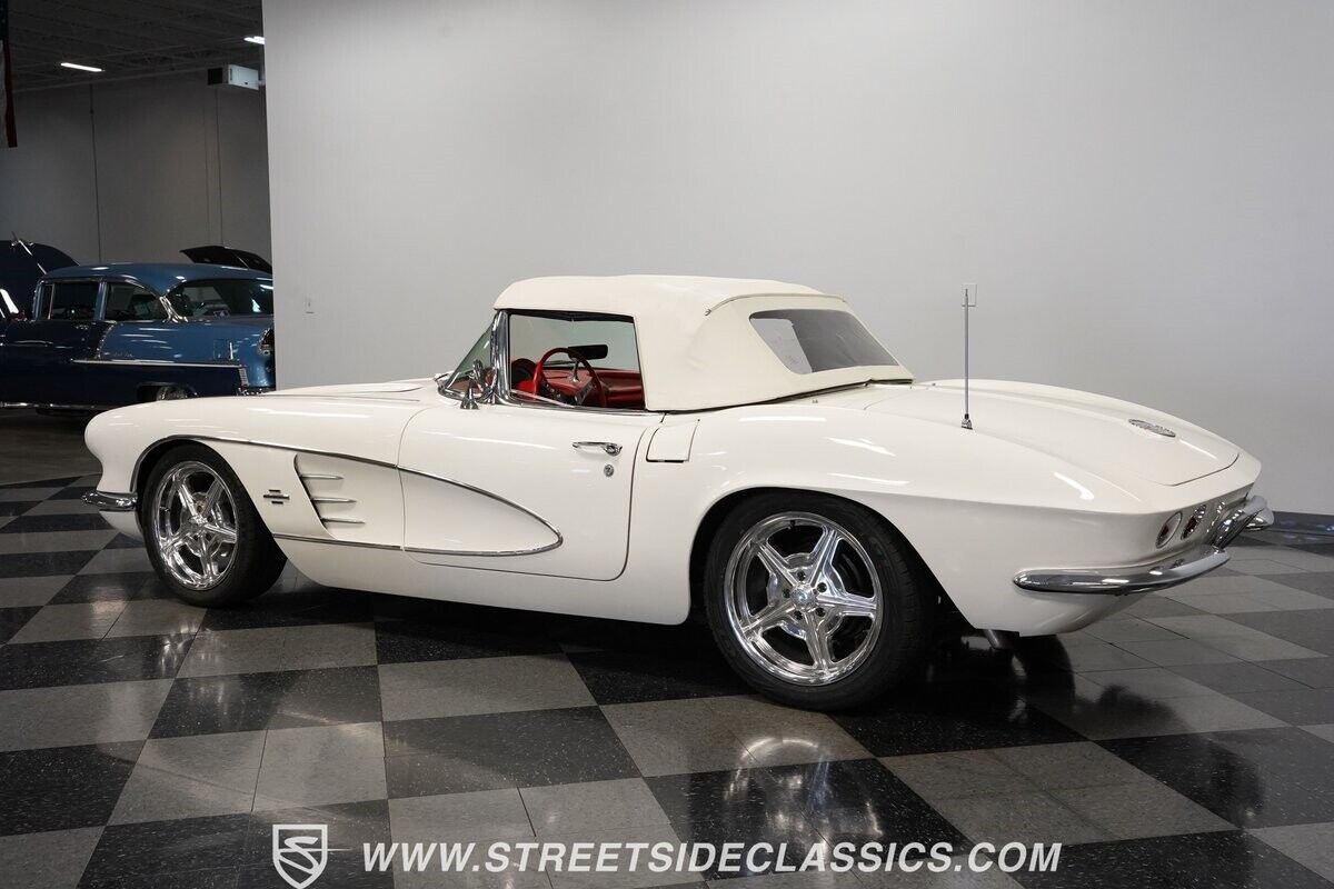 Chevrolet-Corvette-Cabriolet-1961-8