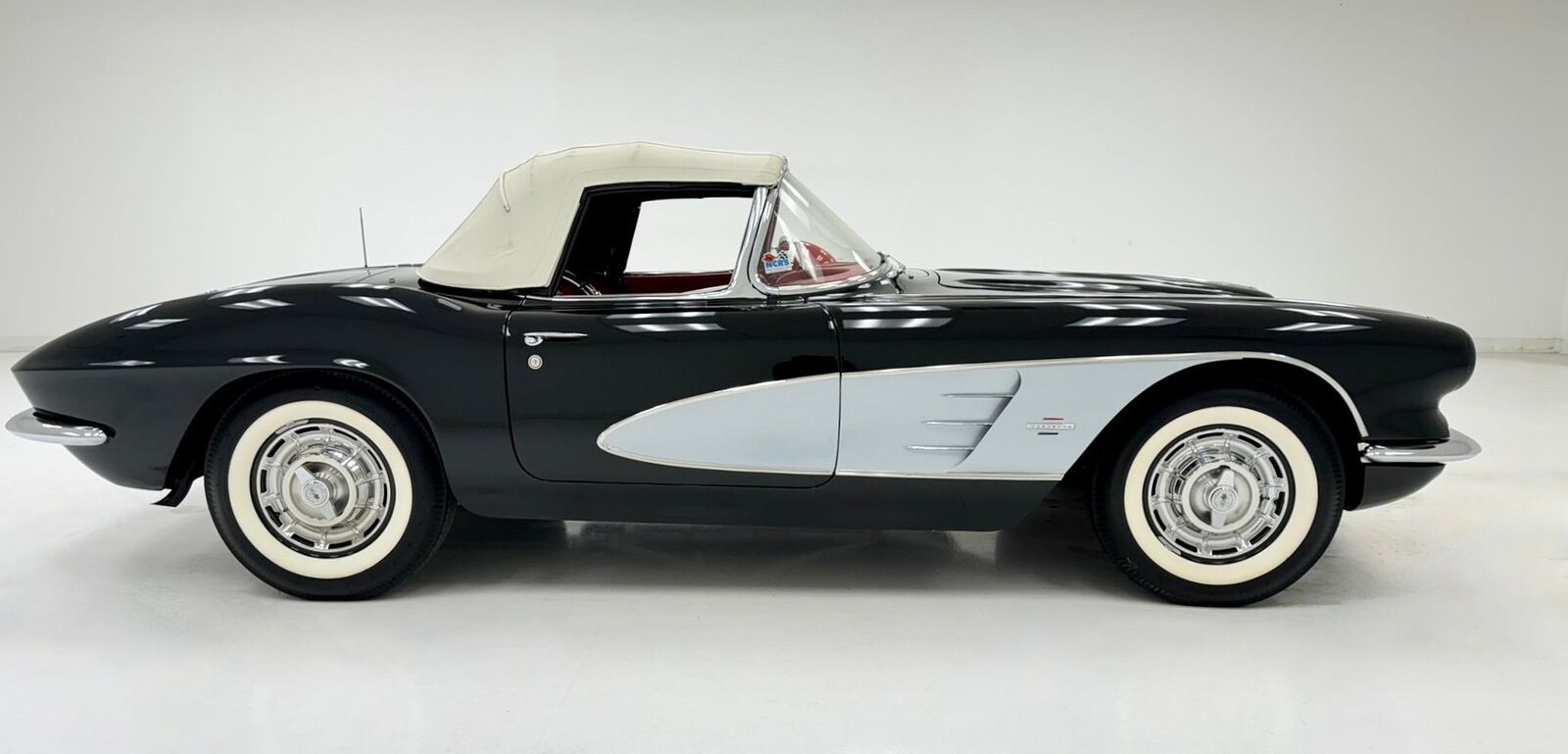 Chevrolet-Corvette-Cabriolet-1961-8