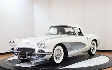 Chevrolet-Corvette-Cabriolet-1961-8