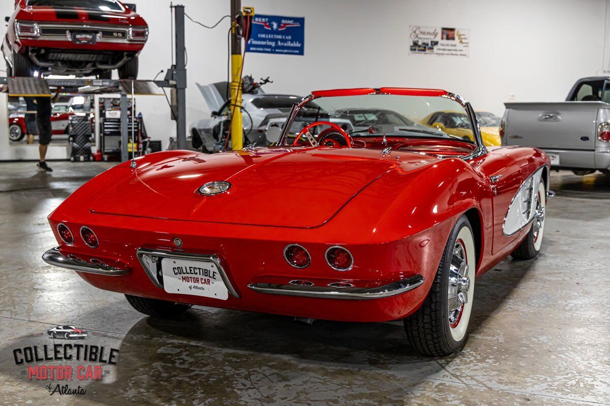 Chevrolet-Corvette-Cabriolet-1961-9