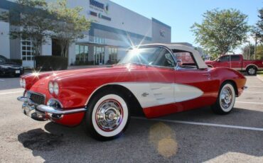 Chevrolet-Corvette-Cabriolet-1961-9