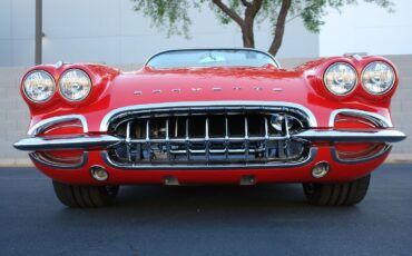 Chevrolet-Corvette-Cabriolet-1962-26