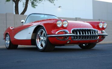 Chevrolet-Corvette-Cabriolet-1962-29