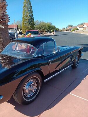 Chevrolet-Corvette-Cabriolet-1962-3