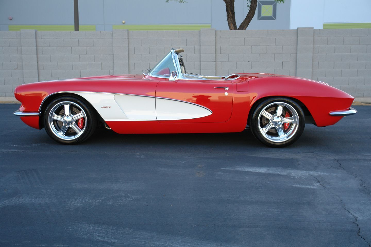 Chevrolet-Corvette-Cabriolet-1962-3