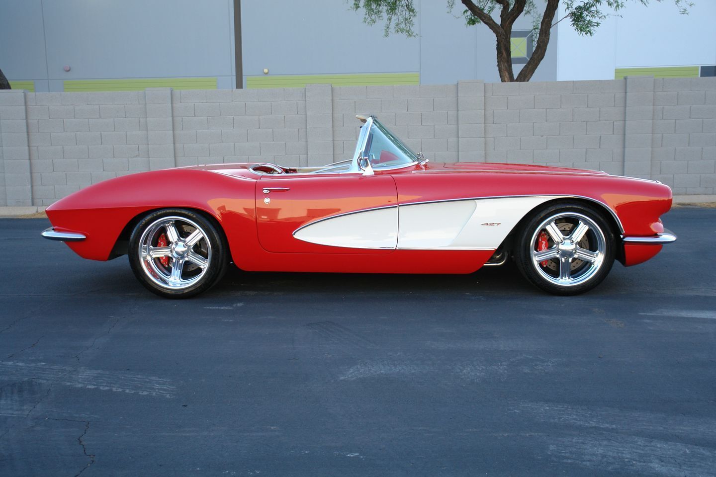 Chevrolet-Corvette-Cabriolet-1962-4