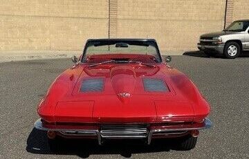 Chevrolet-Corvette-Cabriolet-1963-1