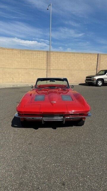 Chevrolet-Corvette-Cabriolet-1963-1