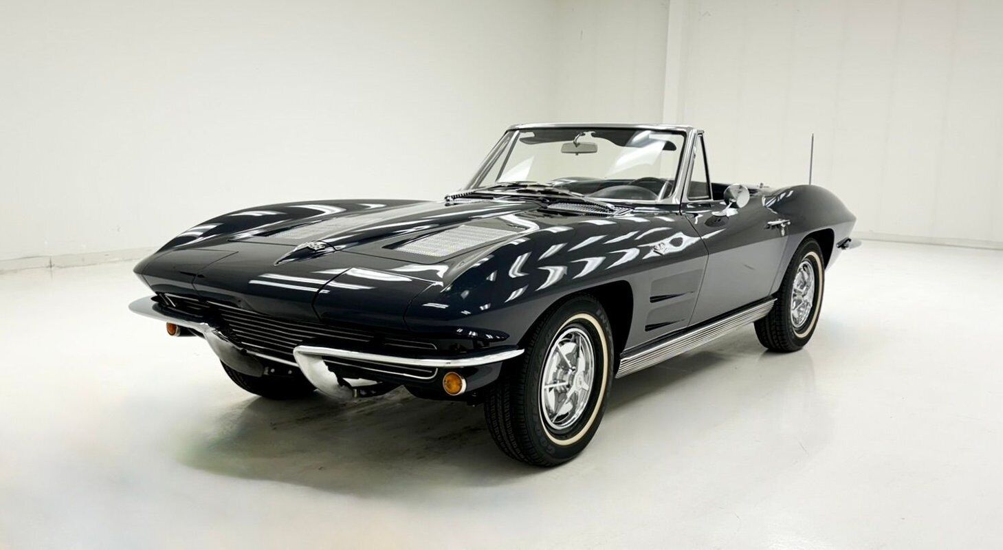 Chevrolet-Corvette-Cabriolet-1963-1