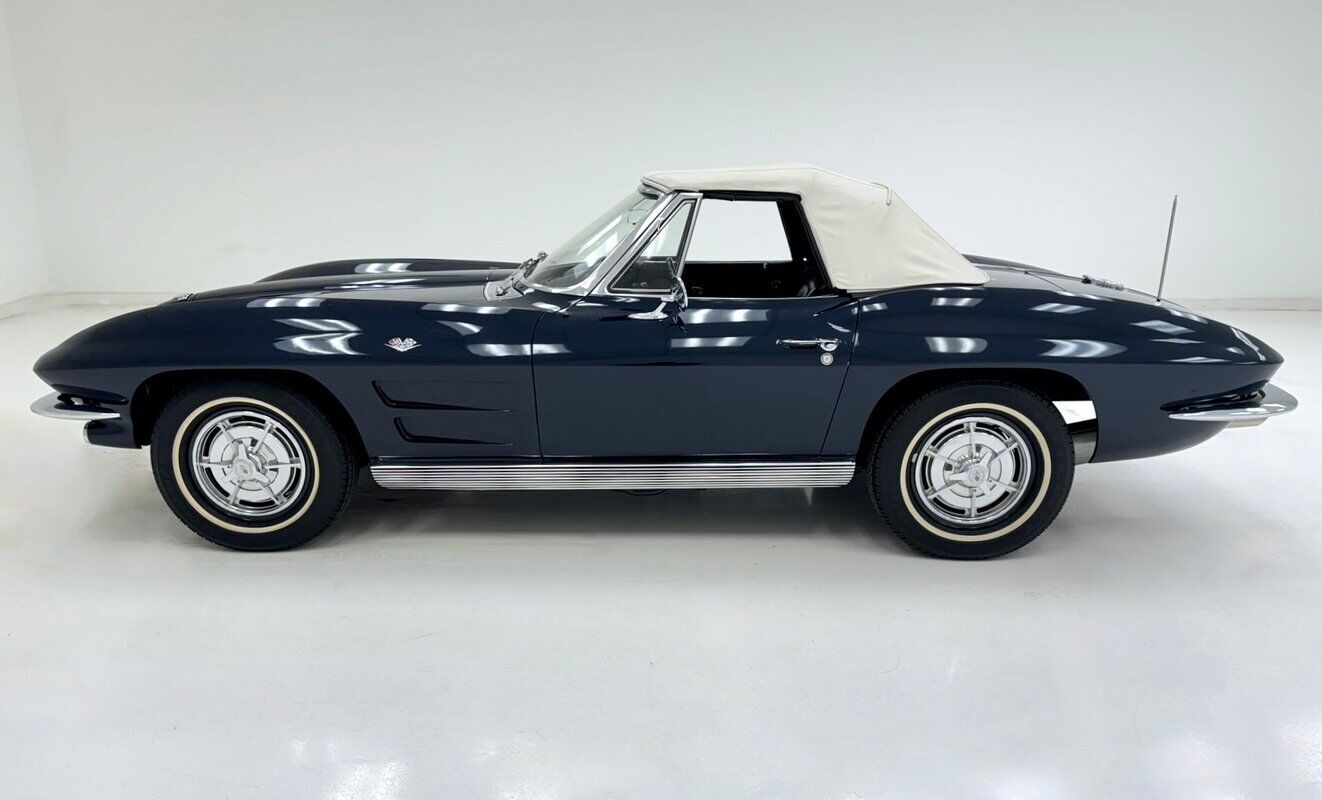 Chevrolet-Corvette-Cabriolet-1963-2