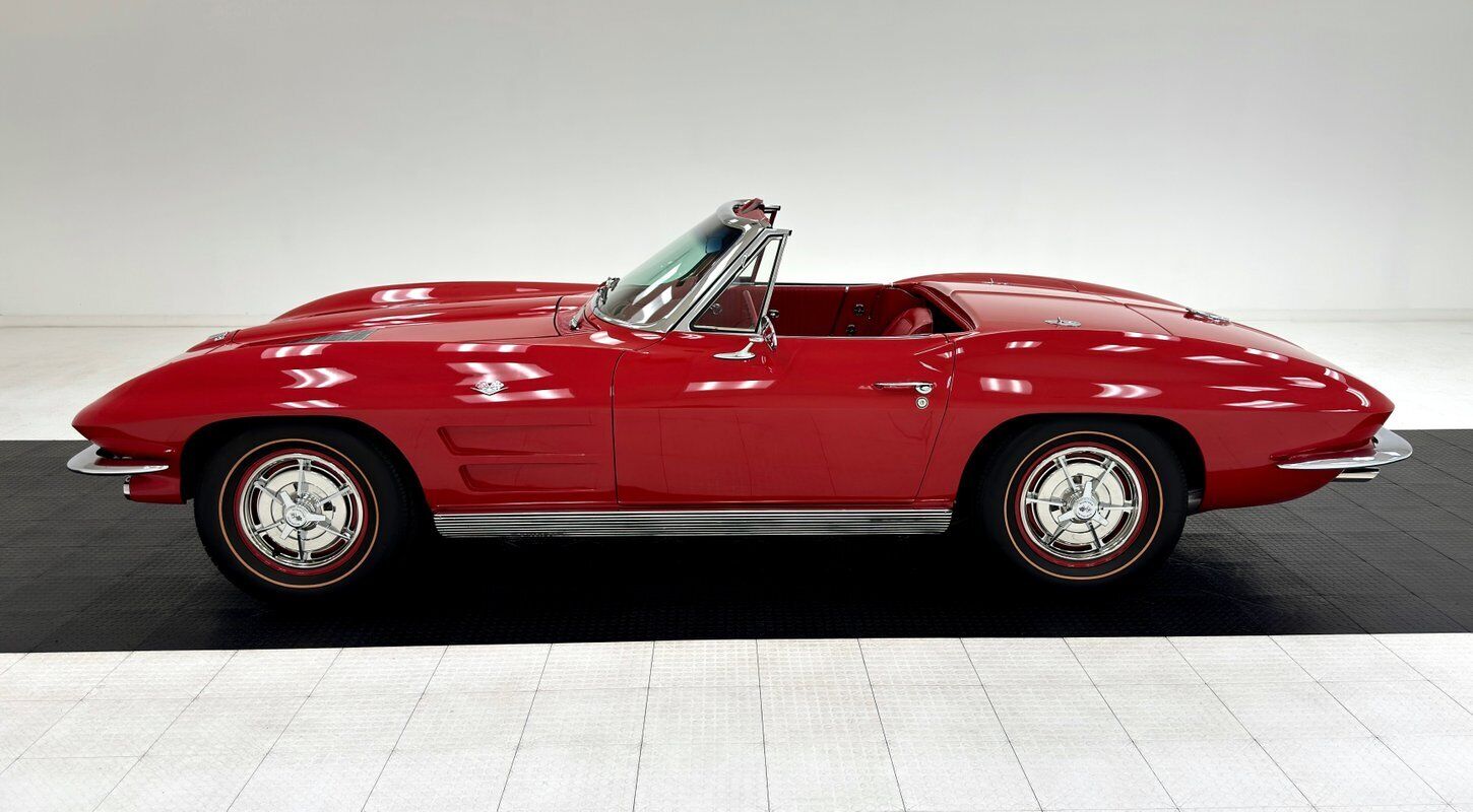 Chevrolet-Corvette-Cabriolet-1963-3