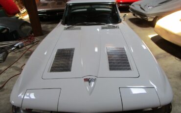 Chevrolet-Corvette-Cabriolet-1963-4