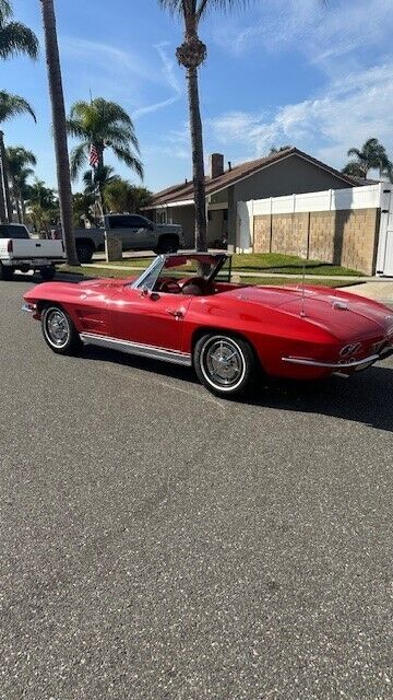 Chevrolet-Corvette-Cabriolet-1963-4