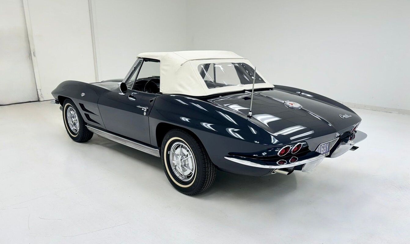 Chevrolet-Corvette-Cabriolet-1963-4