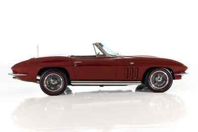 Chevrolet-Corvette-Cabriolet-1965-1