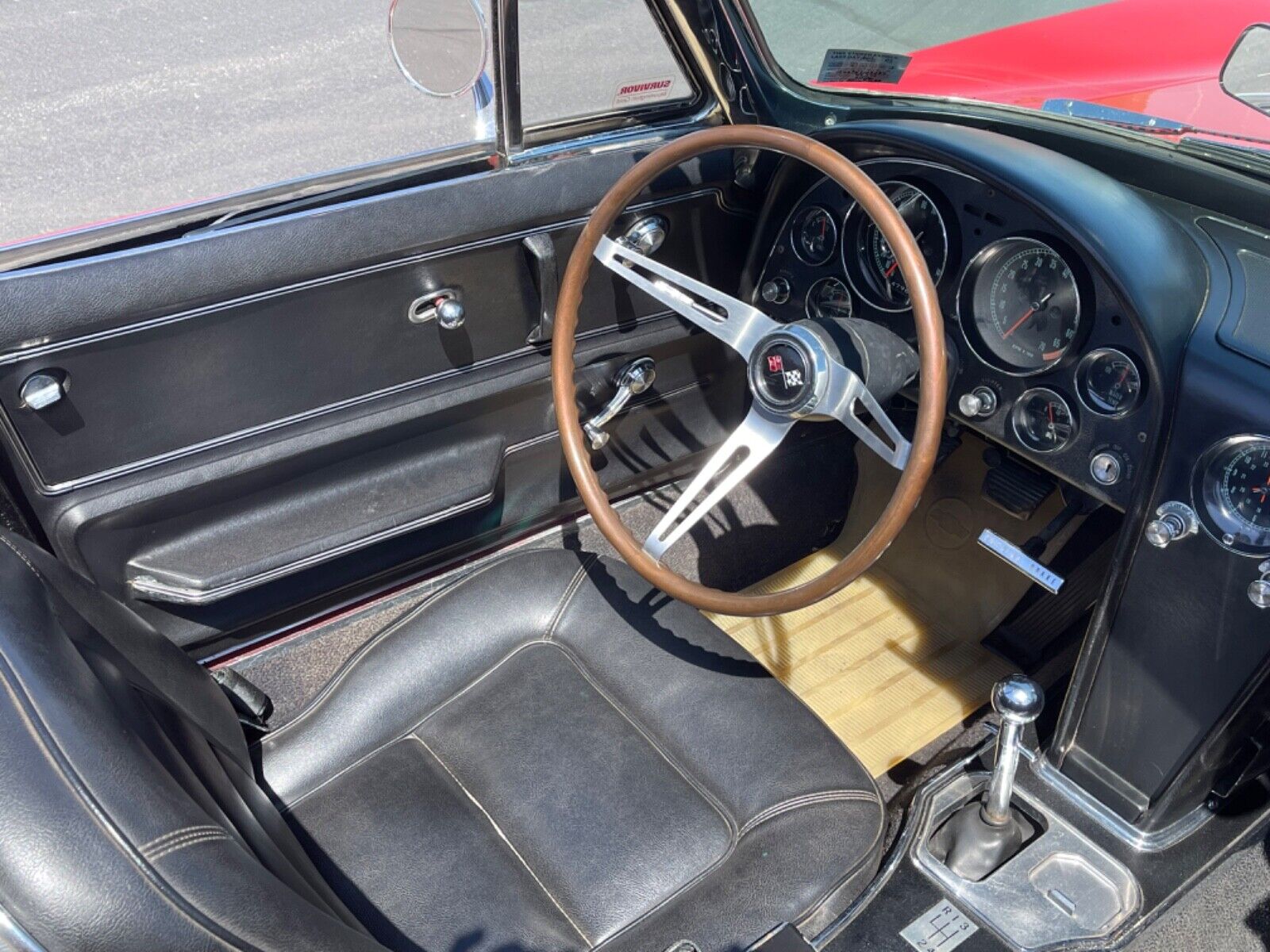 Chevrolet-Corvette-Cabriolet-1965-13