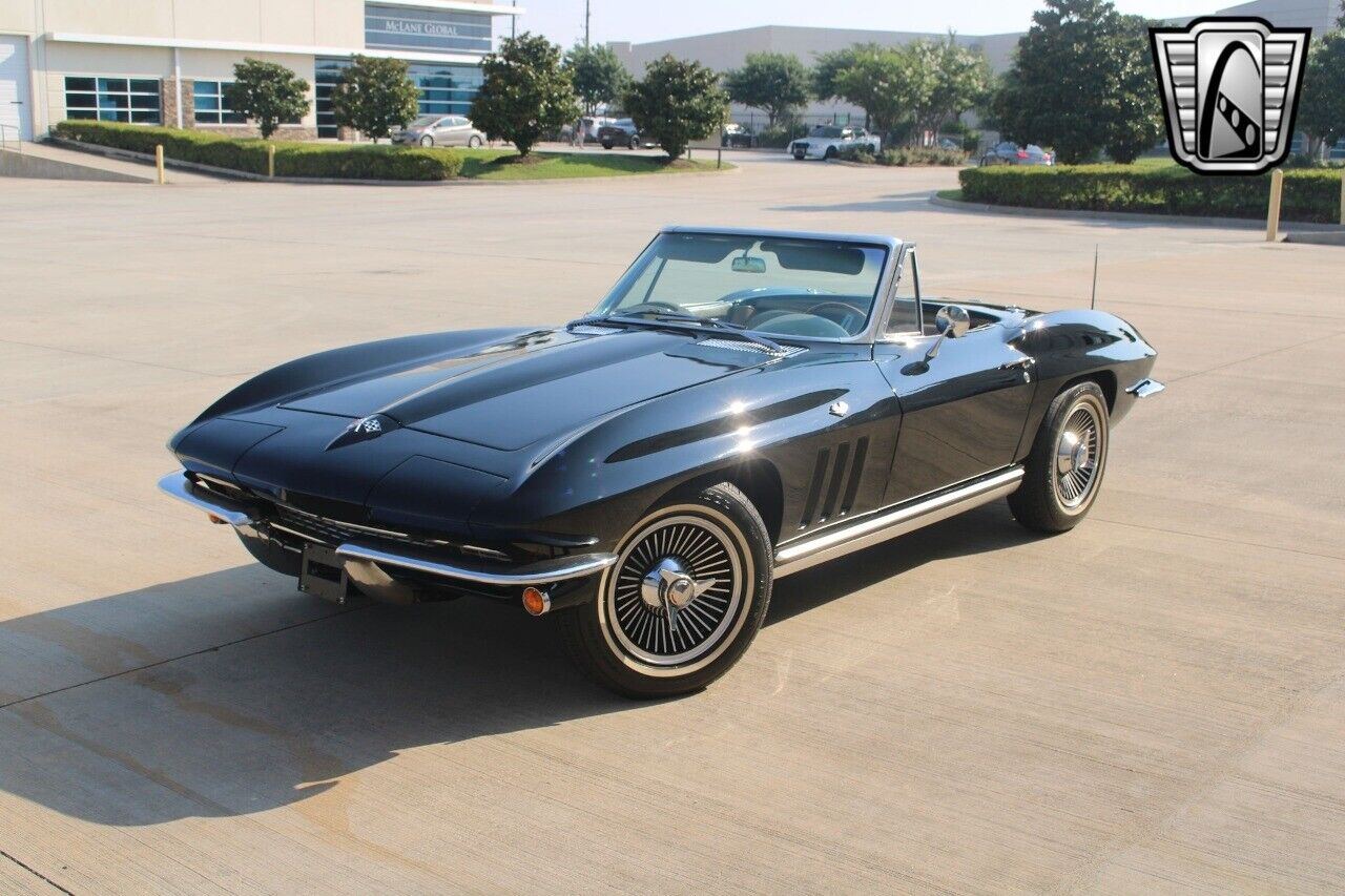 Chevrolet-Corvette-Cabriolet-1965-2