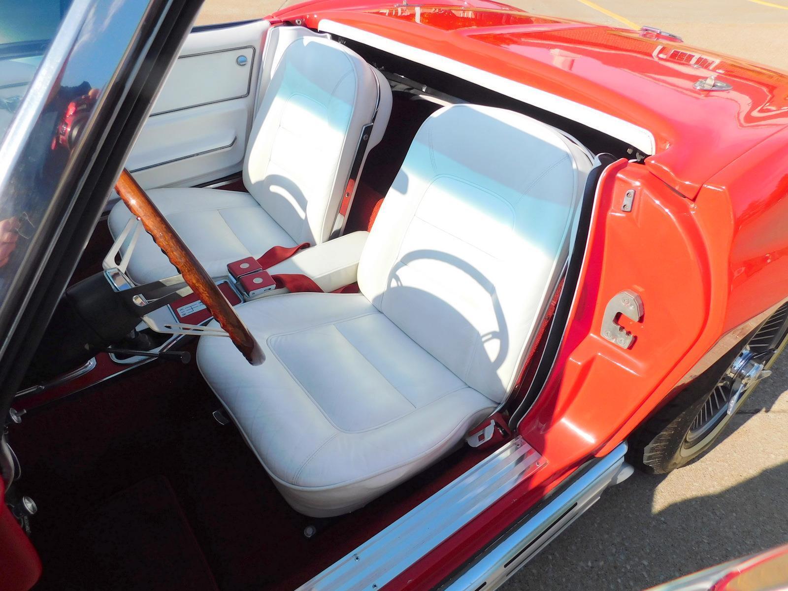 Chevrolet-Corvette-Cabriolet-1965-22