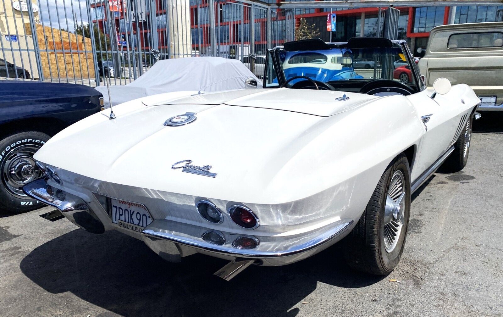 Chevrolet-Corvette-Cabriolet-1965-3