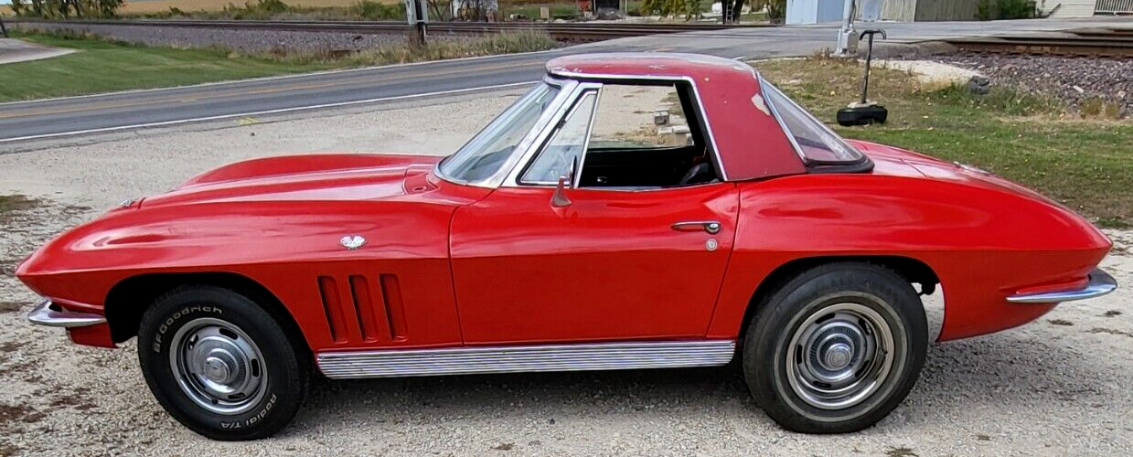 Chevrolet-Corvette-Cabriolet-1965-4