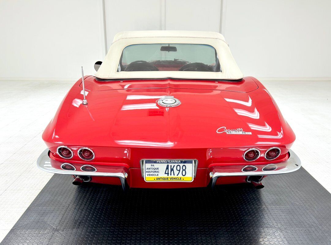 Chevrolet-Corvette-Cabriolet-1965-6