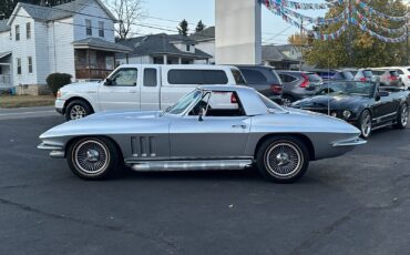 Chevrolet-Corvette-Cabriolet-1966-1