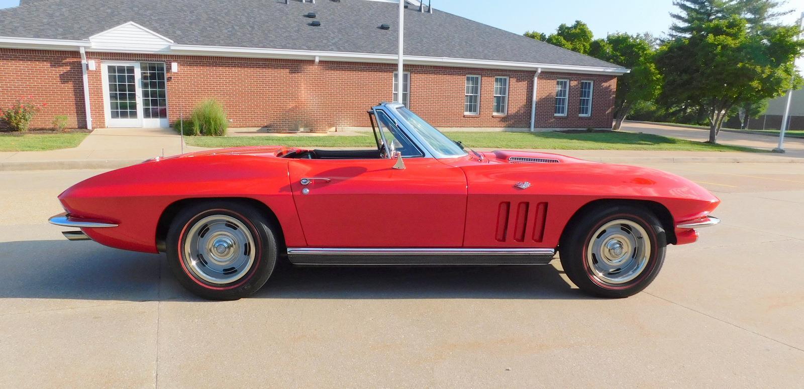 Chevrolet-Corvette-Cabriolet-1966-11