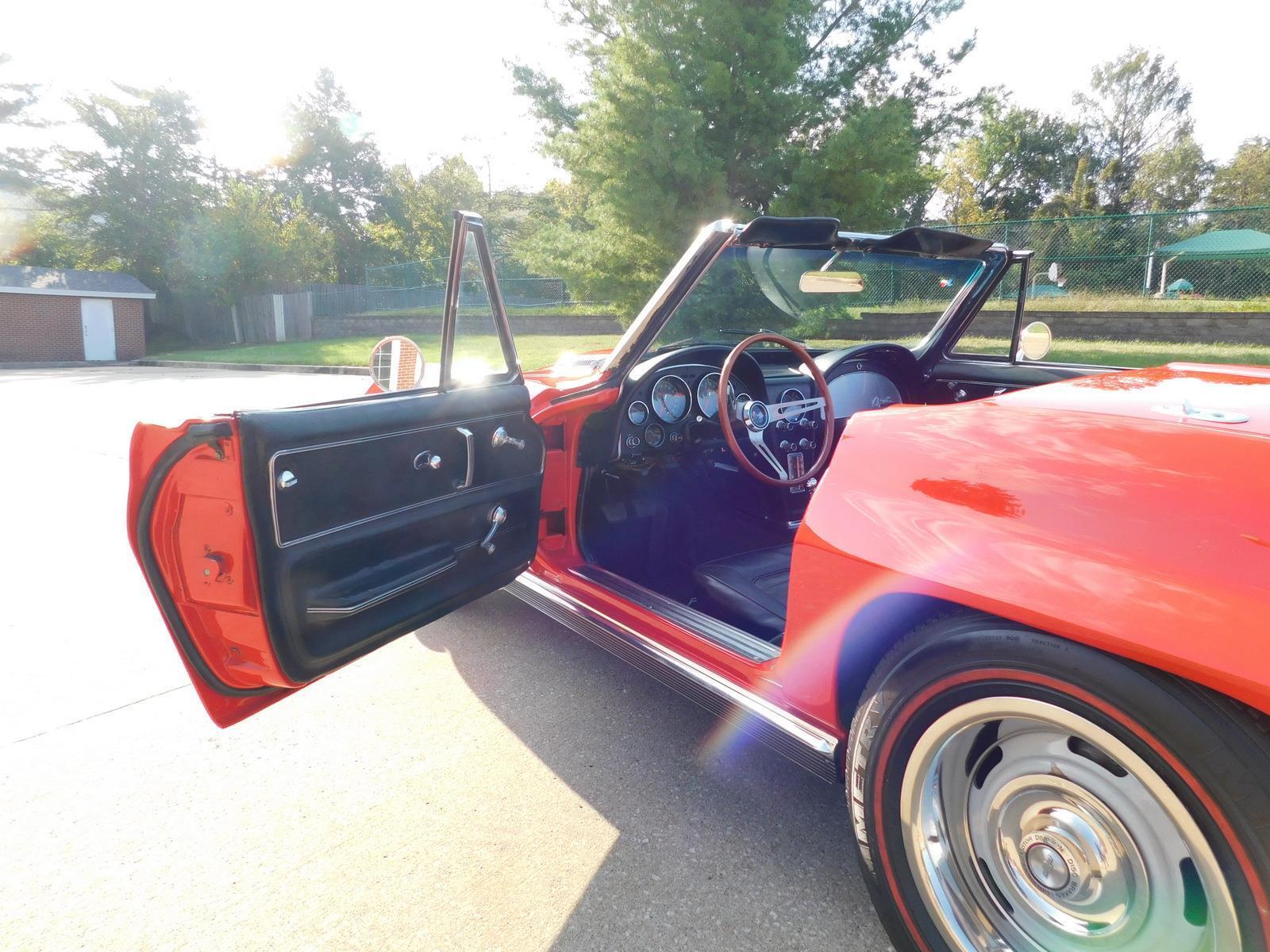 Chevrolet-Corvette-Cabriolet-1966-15