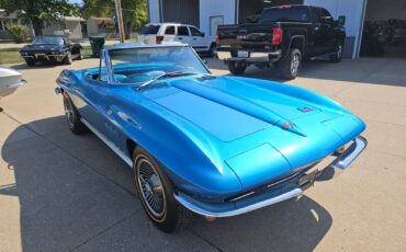 Chevrolet-Corvette-Cabriolet-1966-17