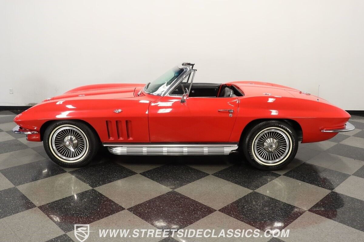 Chevrolet-Corvette-Cabriolet-1966-2