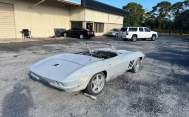 Chevrolet-Corvette-Cabriolet-1966-2