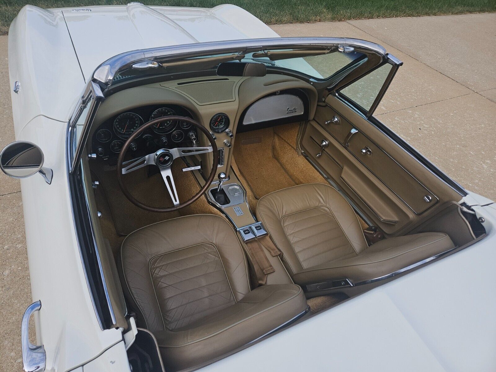 Chevrolet-Corvette-Cabriolet-1966-22