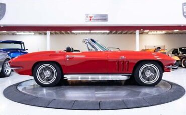 Chevrolet-Corvette-Cabriolet-1966-3