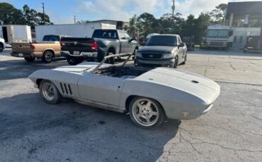 Chevrolet-Corvette-Cabriolet-1966-3