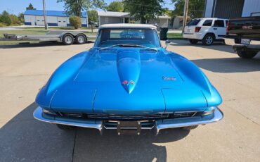 Chevrolet-Corvette-Cabriolet-1966-3