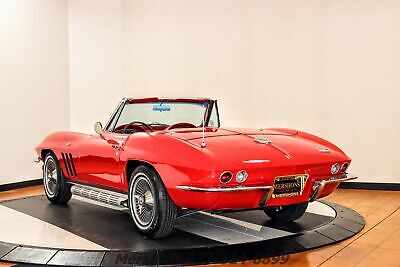 Chevrolet-Corvette-Cabriolet-1966-4