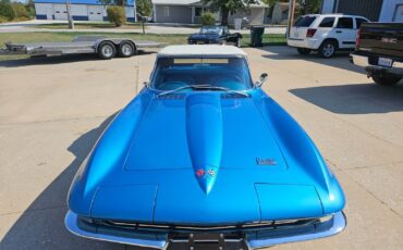 Chevrolet-Corvette-Cabriolet-1966-4