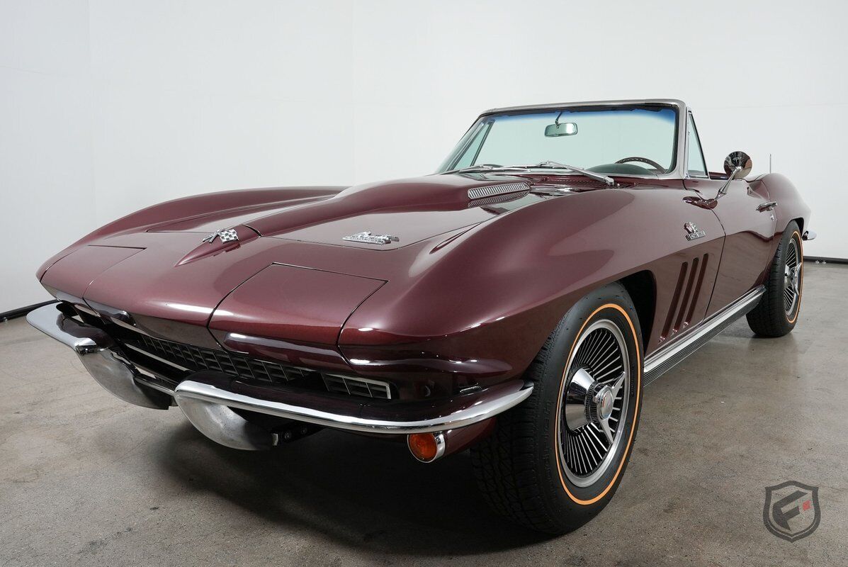 Chevrolet-Corvette-Cabriolet-1966-5