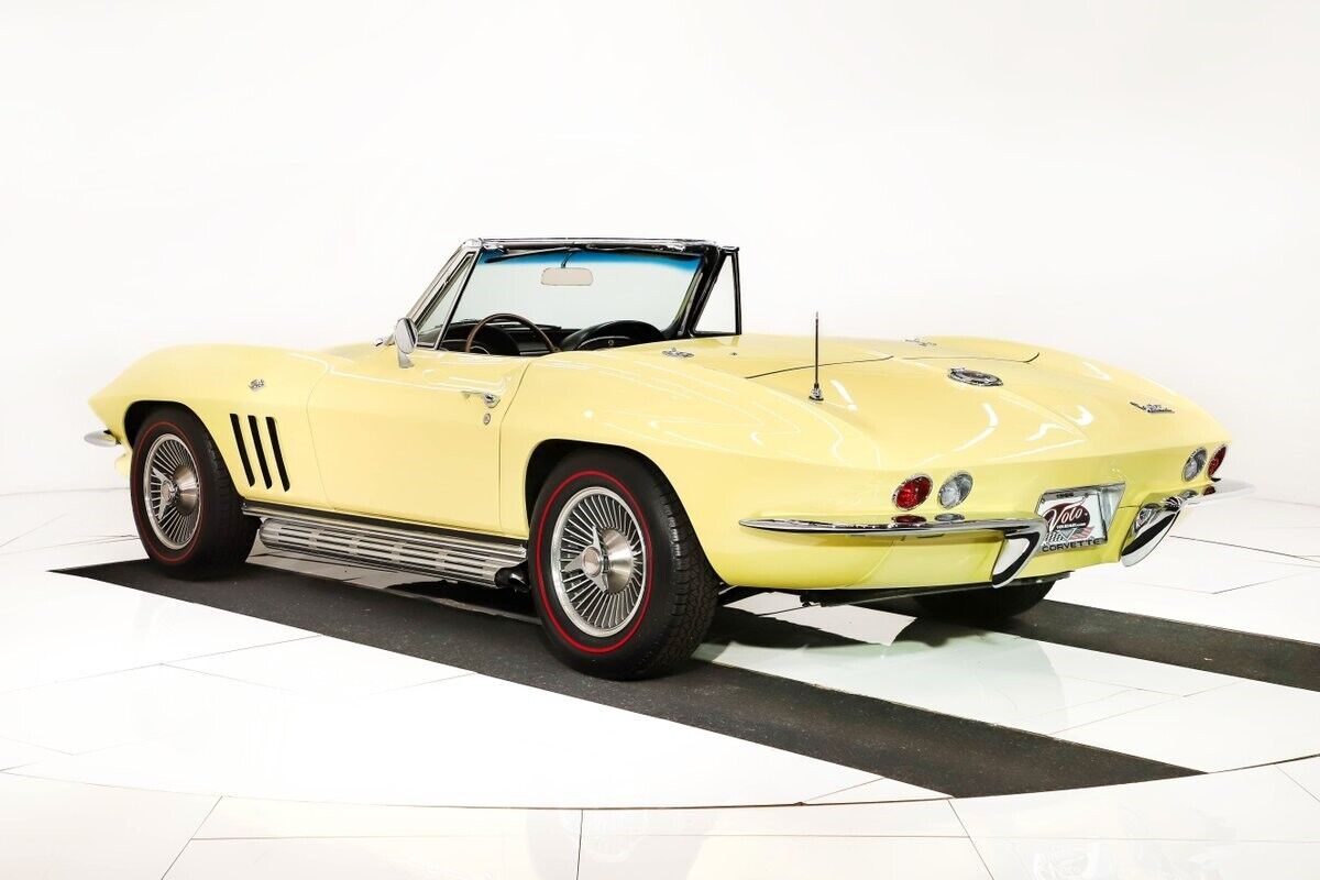 Chevrolet-Corvette-Cabriolet-1966-5