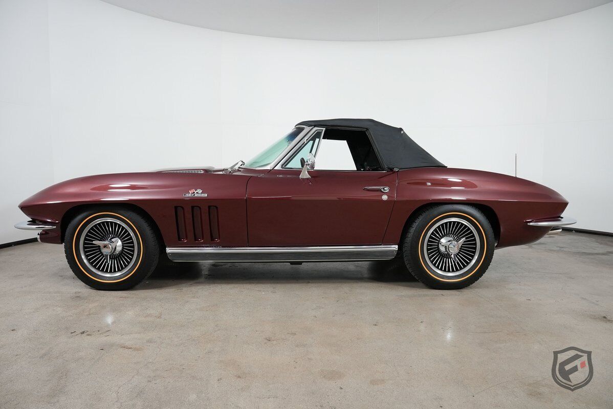 Chevrolet-Corvette-Cabriolet-1966-8