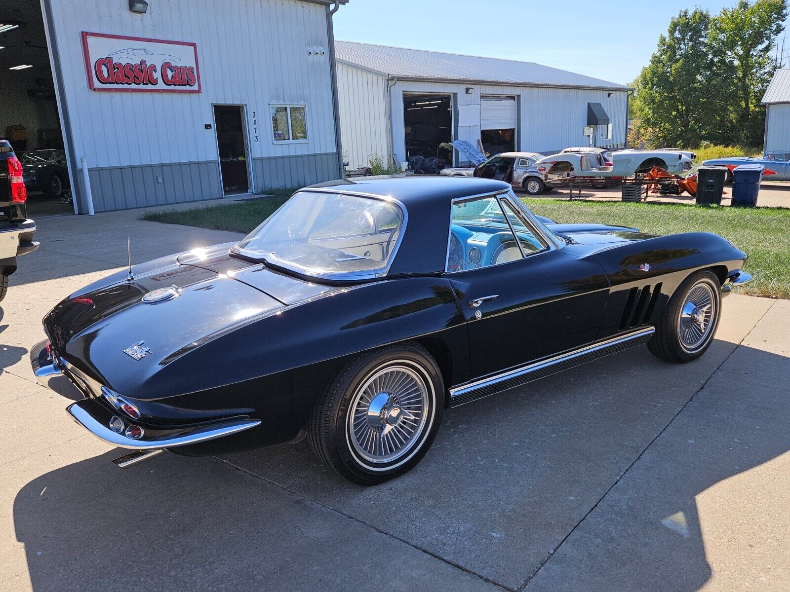 Chevrolet-Corvette-Cabriolet-1966-8