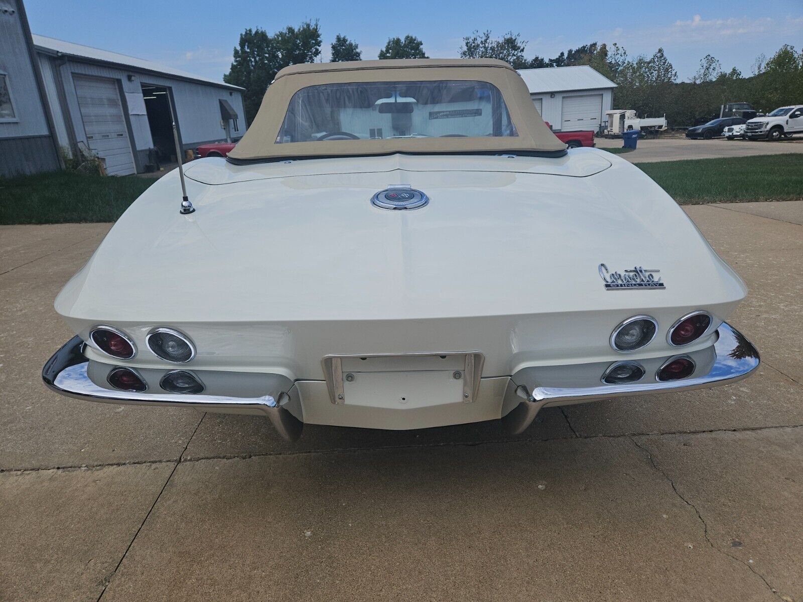 Chevrolet-Corvette-Cabriolet-1966-9