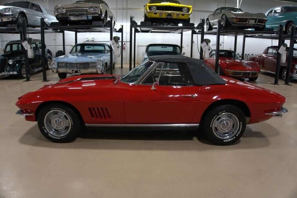 Chevrolet-Corvette-Cabriolet-1967-2