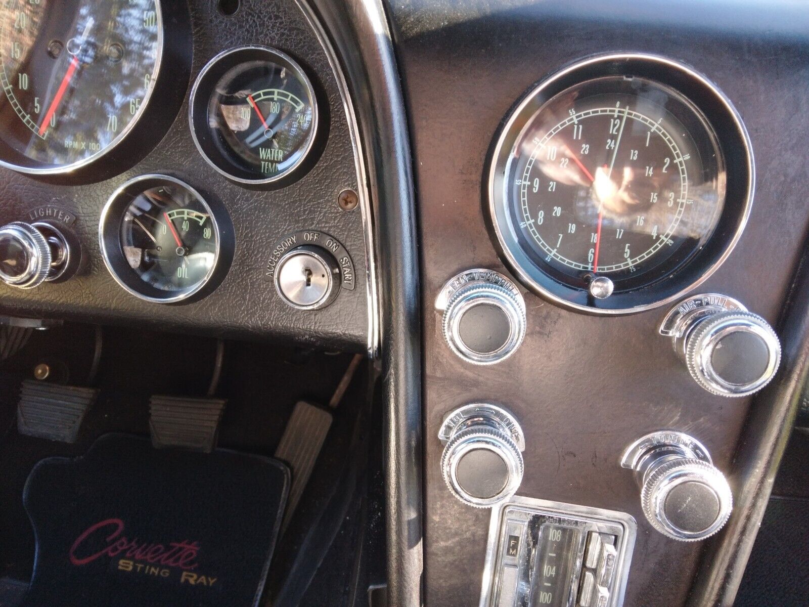 Chevrolet-Corvette-Cabriolet-1967-31