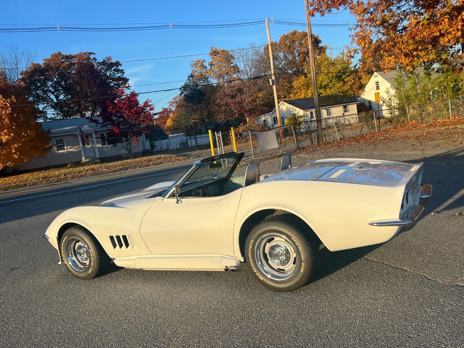 Chevrolet-Corvette-Cabriolet-1968-2